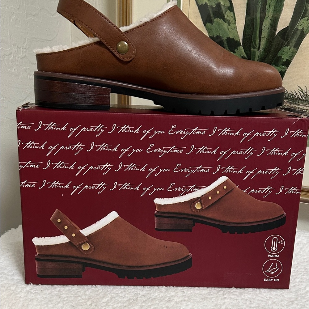 Kensie Clogs